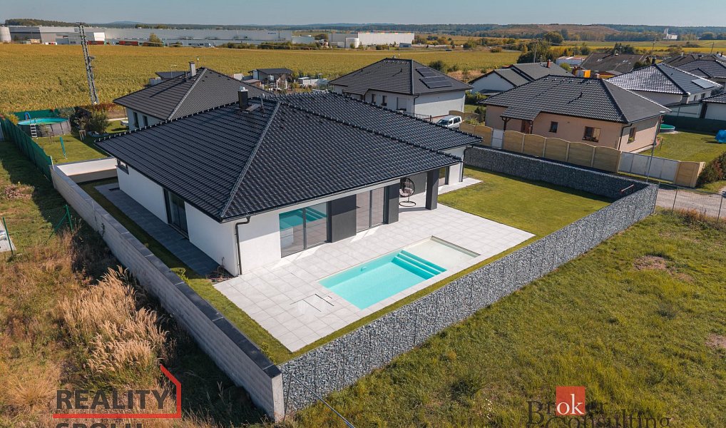 Prodej domu 268 m² s pozemkem 720 m², Úherce – náhled fotky 36