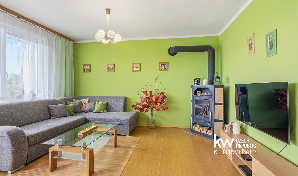 Prodej domu 252 m² s pozemkem 304 m², Teplice – náhled fotky 34