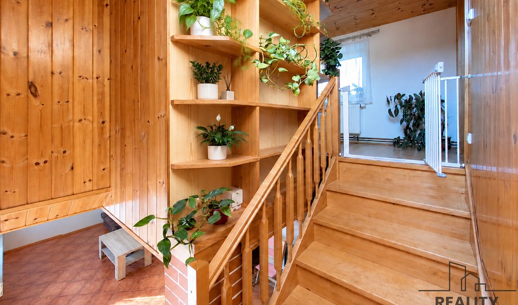 Prodej domu 128 m² s pozemkem 364 m², Hluboké Mašůvky – náhled fotky 6