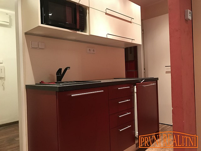 Prodej bytu 1+kk 23 m² – fotografie 5