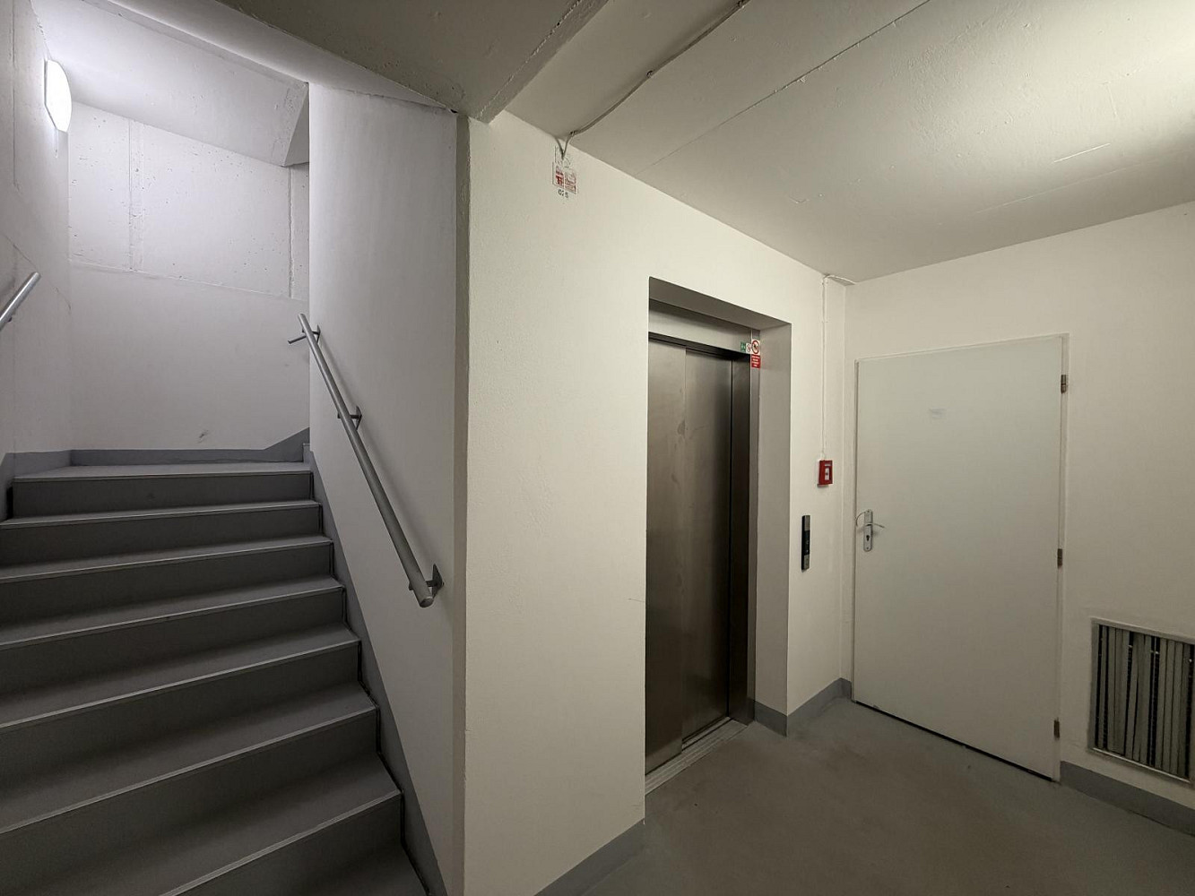 Prodej parkovacího stání praha 5, stodůlky — photo 5