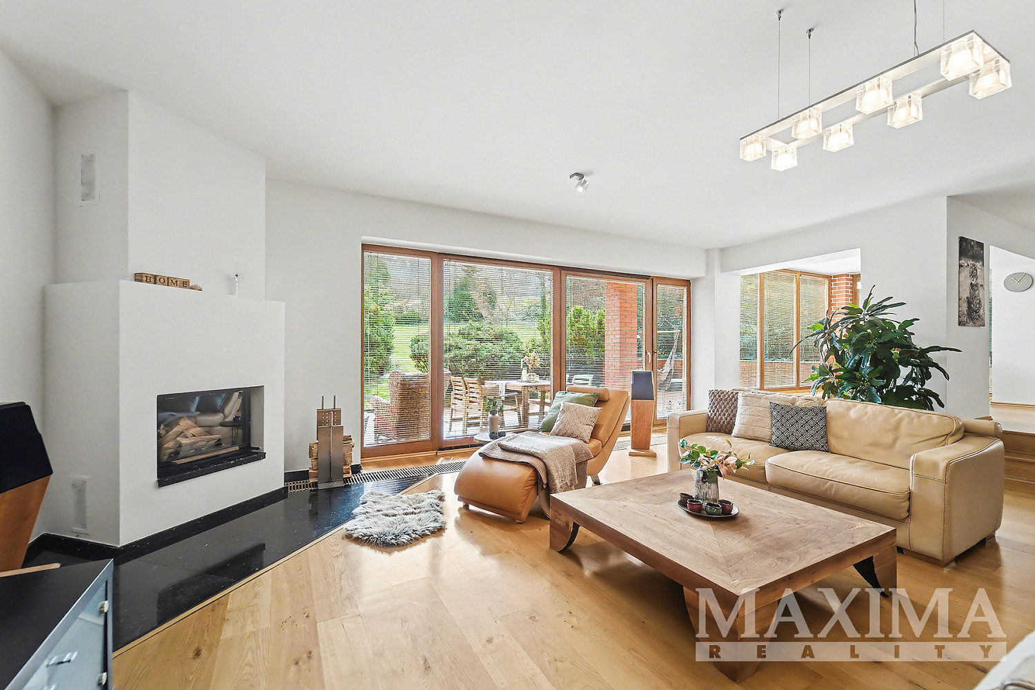 Prodej domu 400 m² s pozemkem 1 508 m² — photo 2