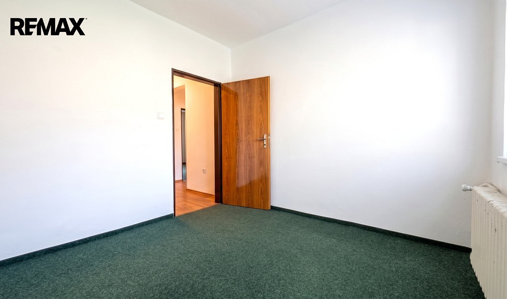Pronájem kanceláře 70 m², Kamenice – náhled fotky 8