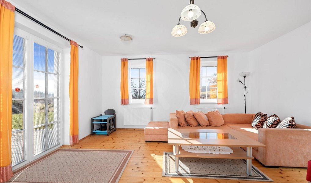 Prodej chaty/chalupy 230 m² s pozemkem 2 845 m², Horní Stropnice – náhled fotky 8