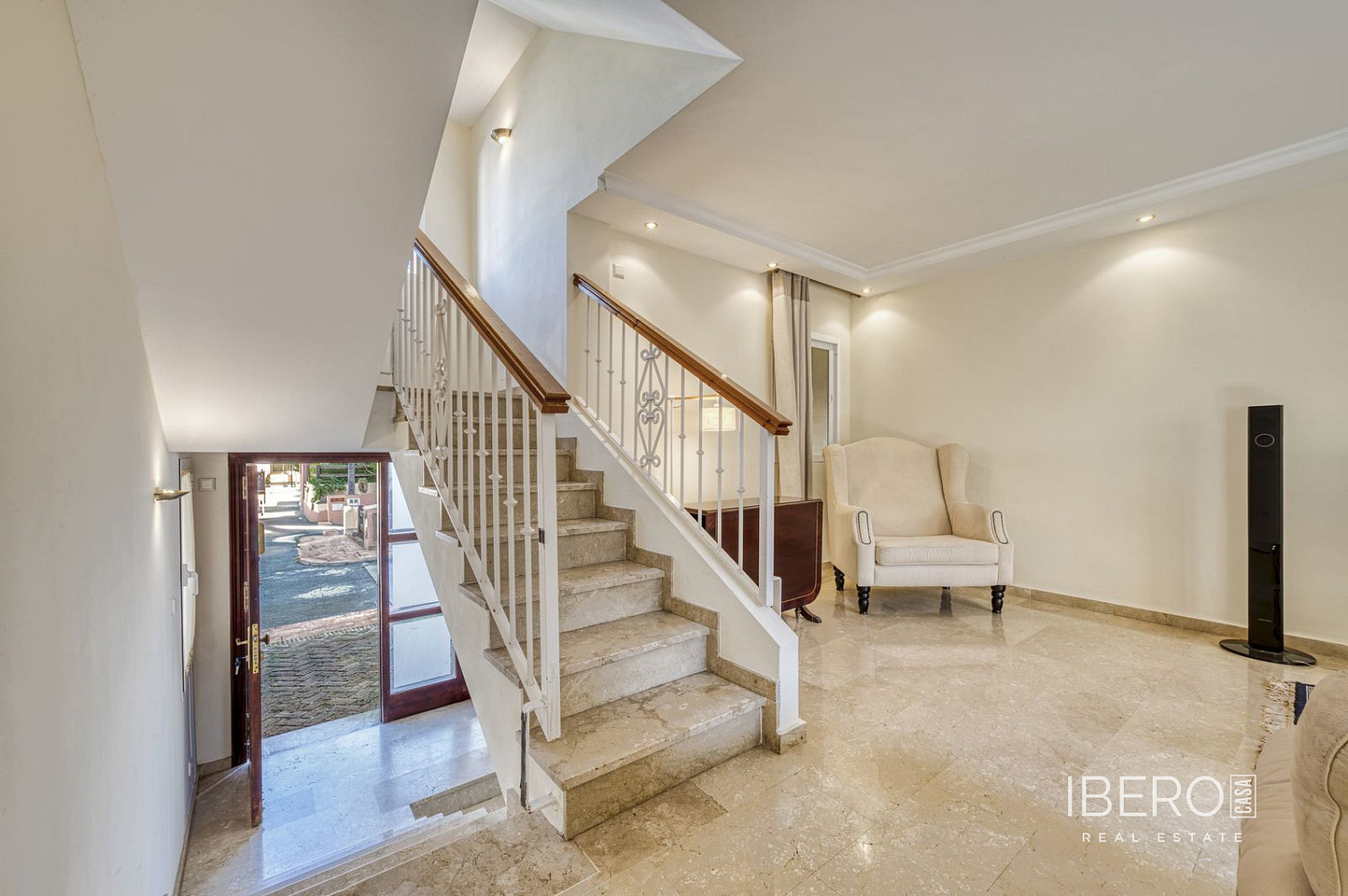 Casa 4+kk – Marbella, Barrio Alto - Vista 3