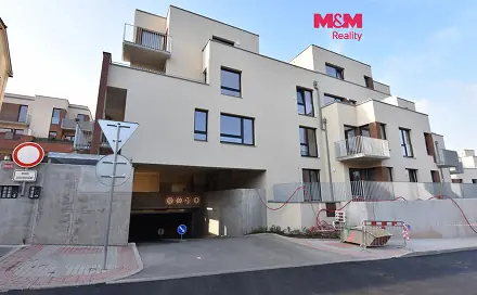 Pronájem garážového stání, 11 m2, Brandýs n/L Stará Boleslav, Fakultní, Brandýs nad Labem-Stará Boleslav - Brandýs nad Labem, okres Praha-východ