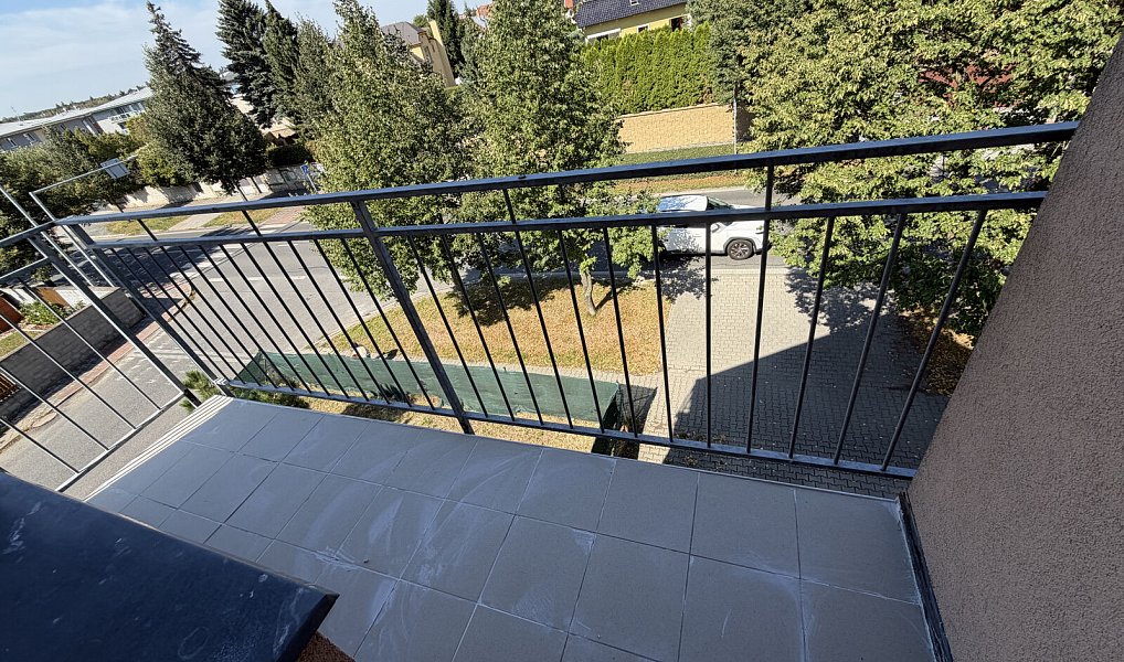 Prodej bytu 3+kk 74 m², Šestajovice – náhled fotky 13