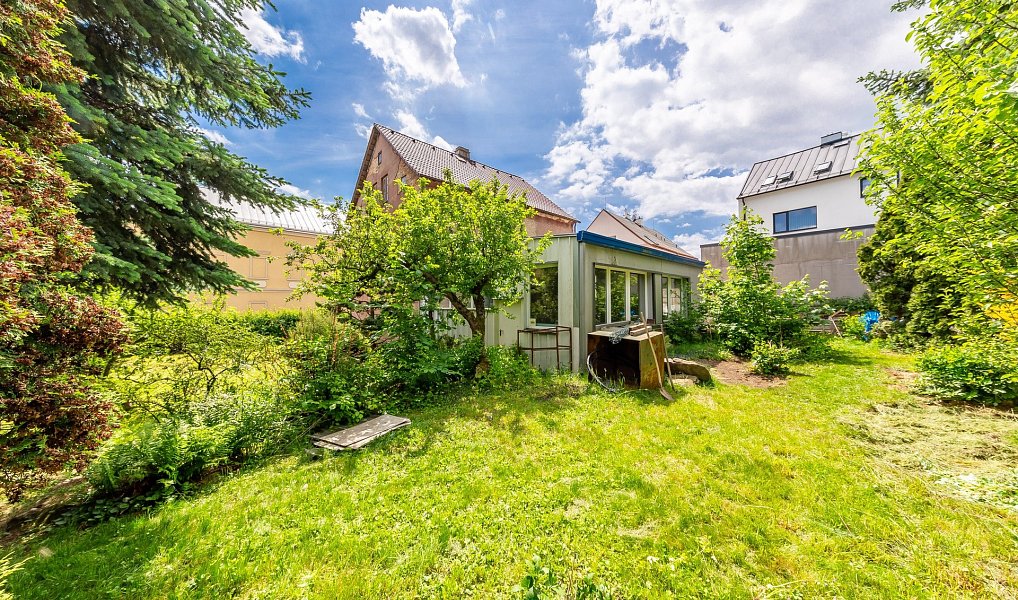 Prodej domu 240 m² s pozemkem 623 m², Krupka – náhled fotky 27