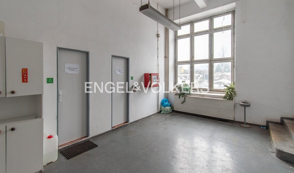 Pronájem skladovacích prostor 1 040 m², Rychnov u Jablonce nad Nisou – náhled fotky 11