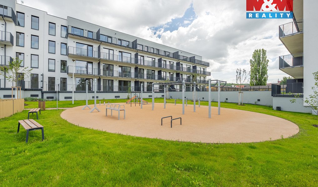 Prodej bytu 4+kk 87 m², Kladno – náhled fotky 19