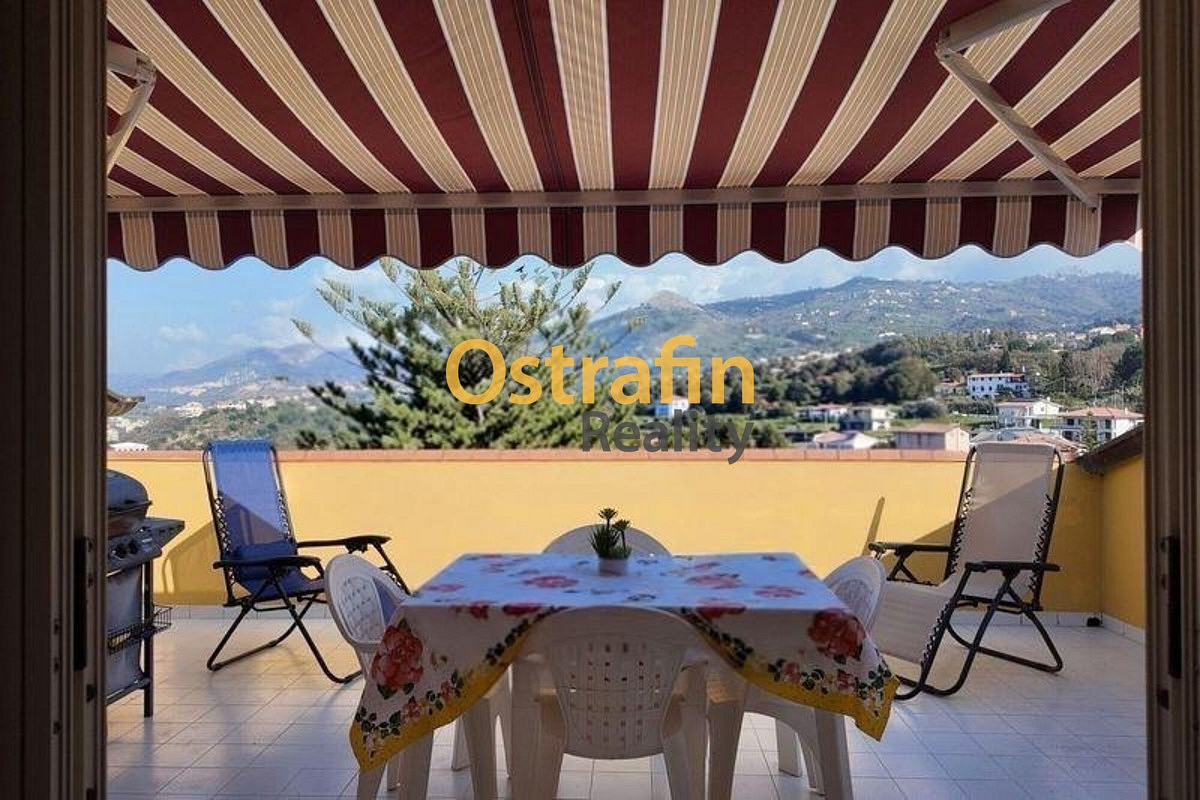 Prodej komerčního objektu (jiného typu) 171 m² — photo 2