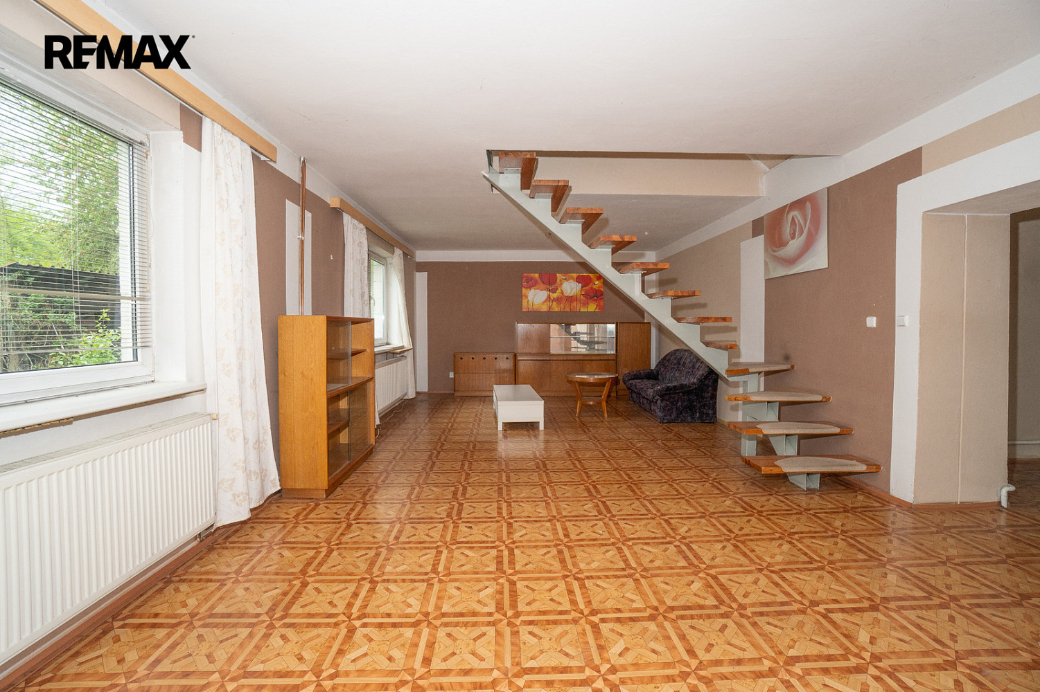 Prodej domu 210 m² s pozemkem 1 044 m² — photo 3