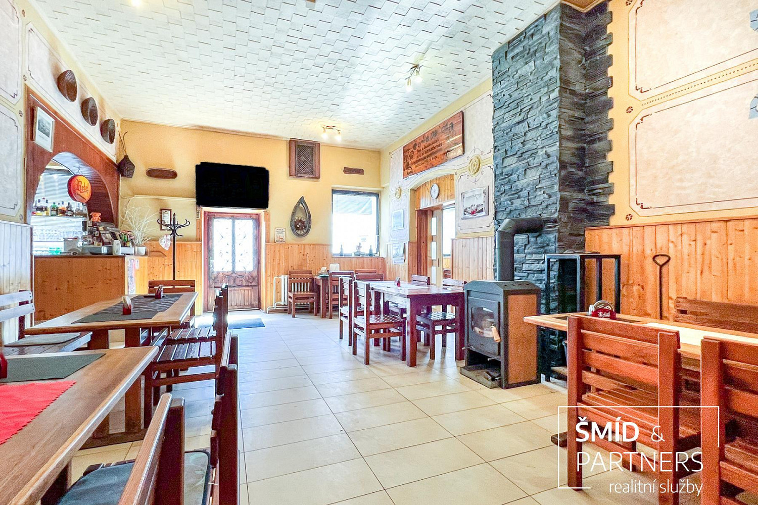 Prodej restaurace 302 m² – fotografie 2