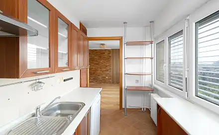 Pronájem bytu 3+1 61 m², Nádražní, Ostrava - Moravská Ostrava