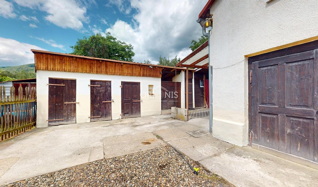 Prodej domu 200 m² s pozemkem 1 002 m², Horní Jiřetín – náhled fotky 23