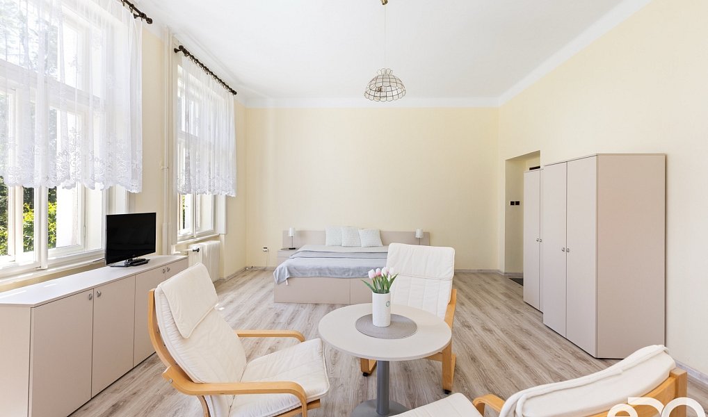 Prodej domu 680 m² s pozemkem 5 000 m², Cvikov – náhled fotky 24
