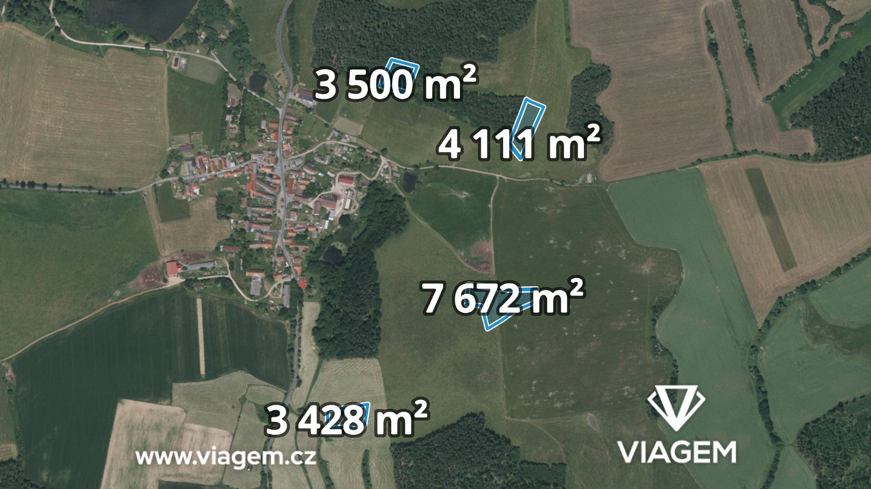 Prodej pole 2 338 m²