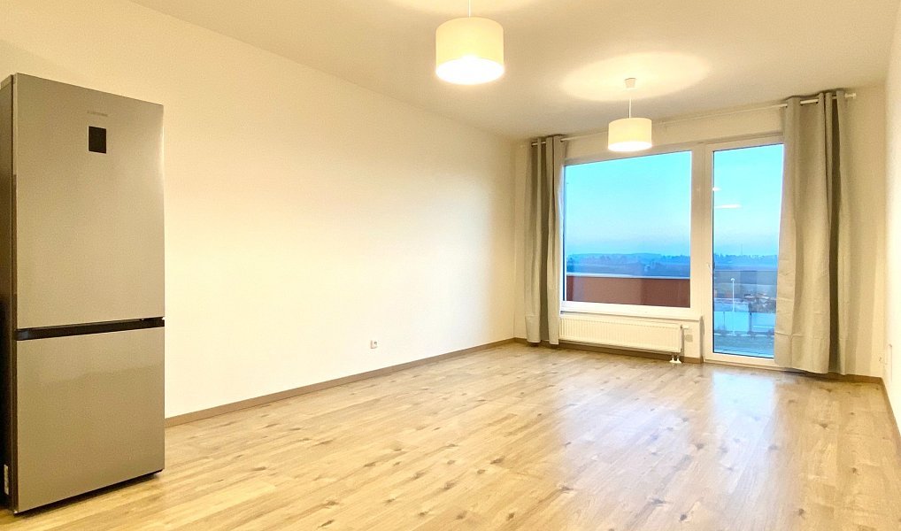 Pronájem bytu 2+kk 63 m², Praha – náhled fotky 2