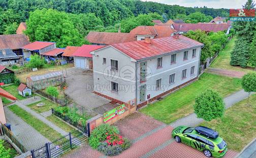 Prodej bytu 5+1 136 m², Klamoš, okres Hradec Králové