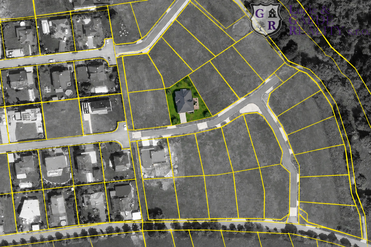 Prodej stavebního pozemku 962 m² – fotografie 4