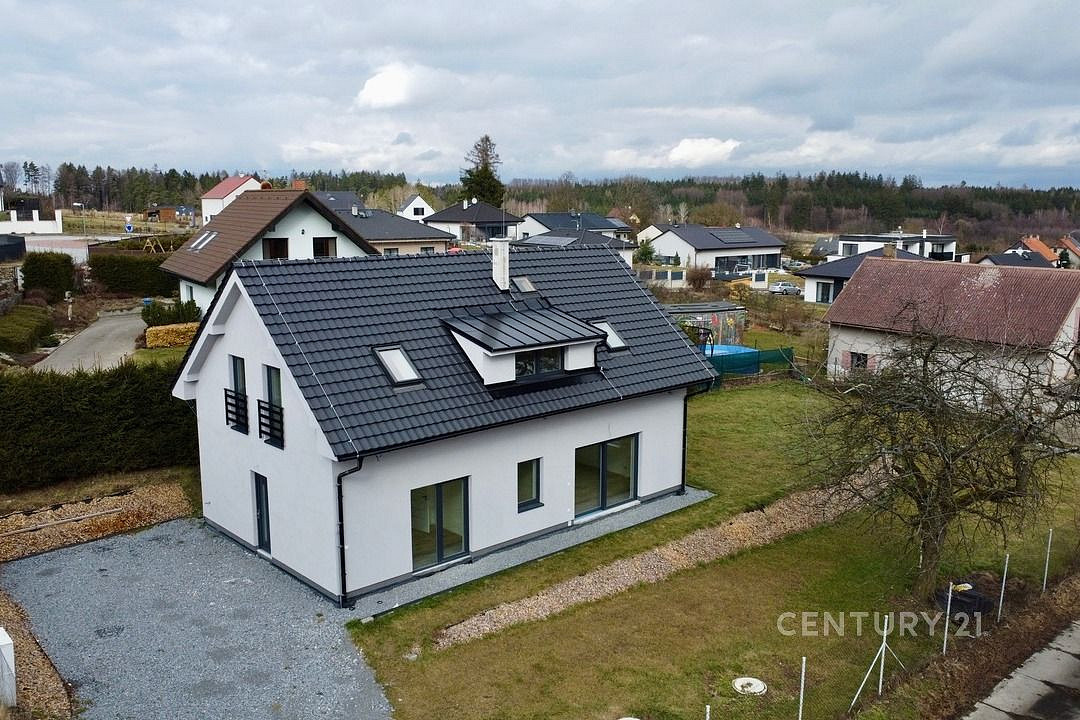 Prodej domu 142 m² s pozemkem 804 m²