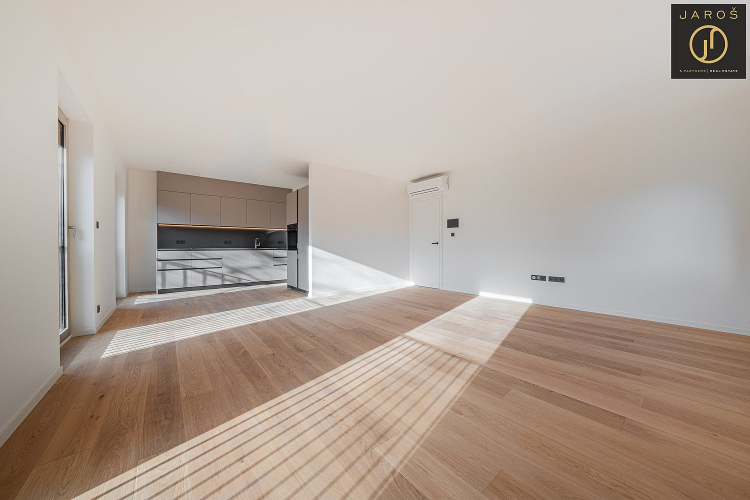Prodej ubytovacího objektu 92 m² – pohled 5