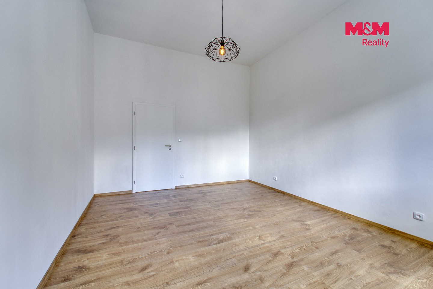 Pronájem bytu 2+kk 60 m² – pohled 6