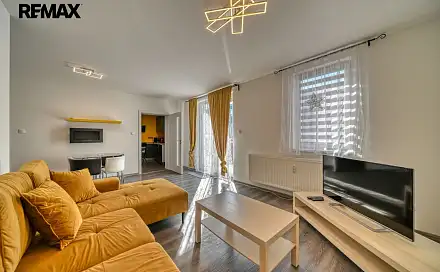 Pronájem bytu 2+kk 49 m²