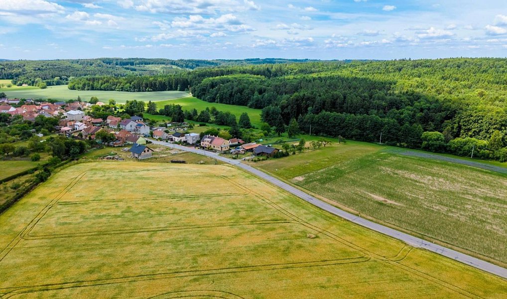 Prodej stavebního pozemku 1 236 m², Podomí – náhled fotky 7