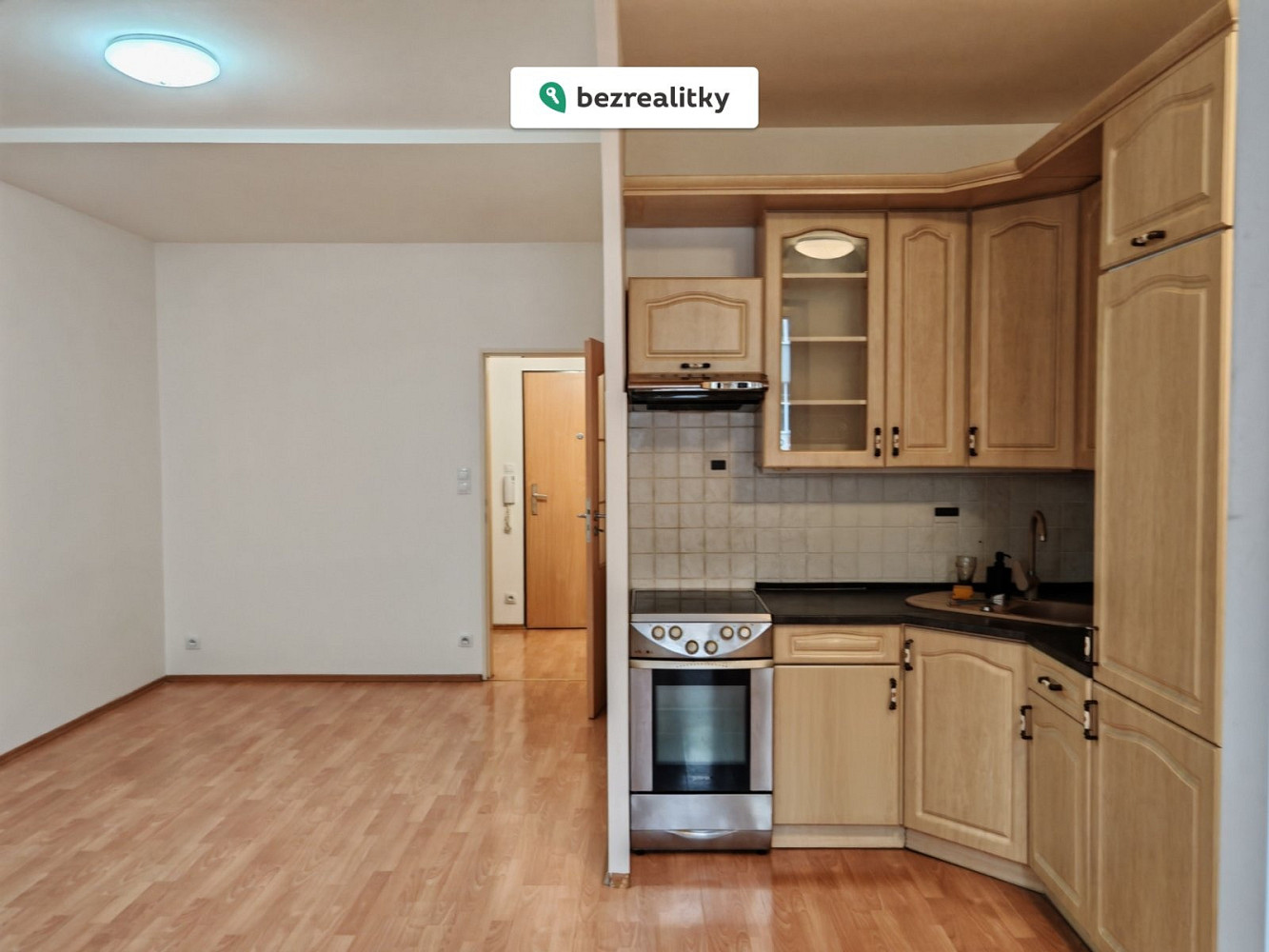 Prodej bytu 1+kk 45 m² – fotografie 3