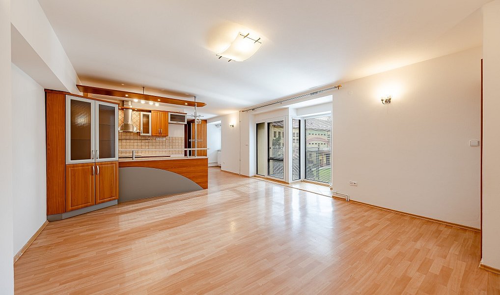 Pronájem bytu 3+kk 108 m², Polešovice – náhled fotky 9