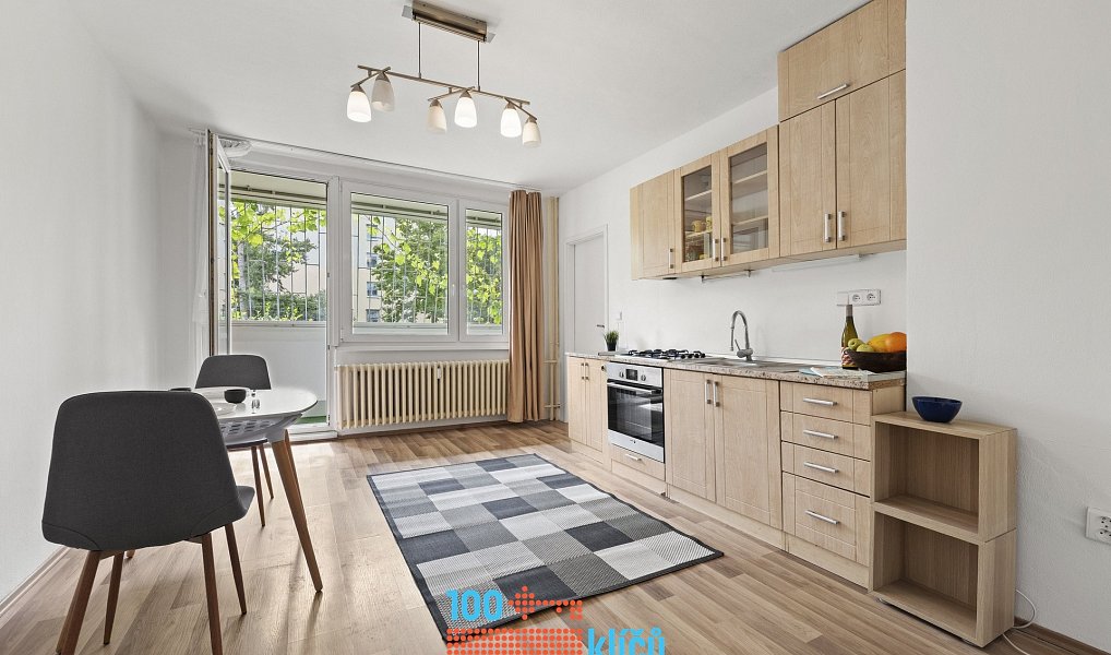 Prodej bytu 2+1 63 m², Praha – náhled fotky 2