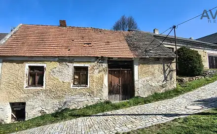 Prodej domu 100 m² s pozemkem 108 m², V Kopci, Načeradec, okres Benešov