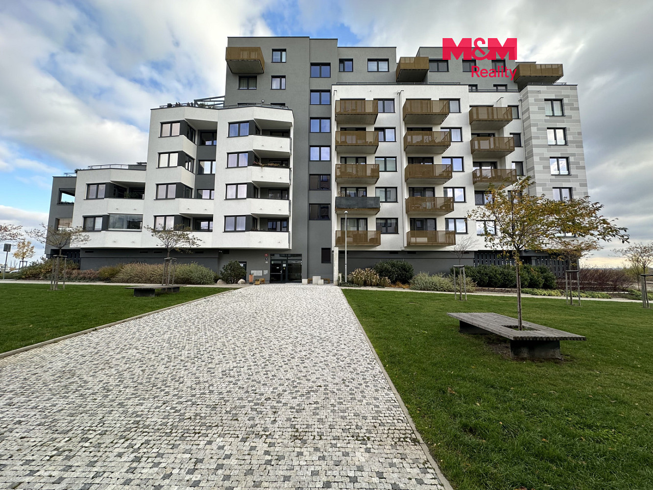 Pronájem bytu 2+kk 54 m²