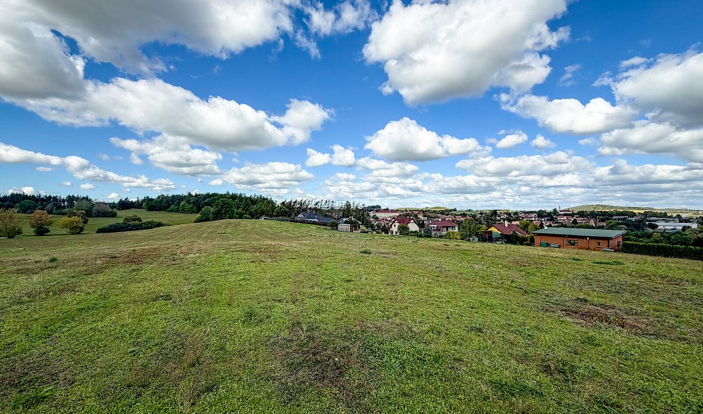 Prodej stavebního pozemku 856 m², Milín – náhled fotky 10