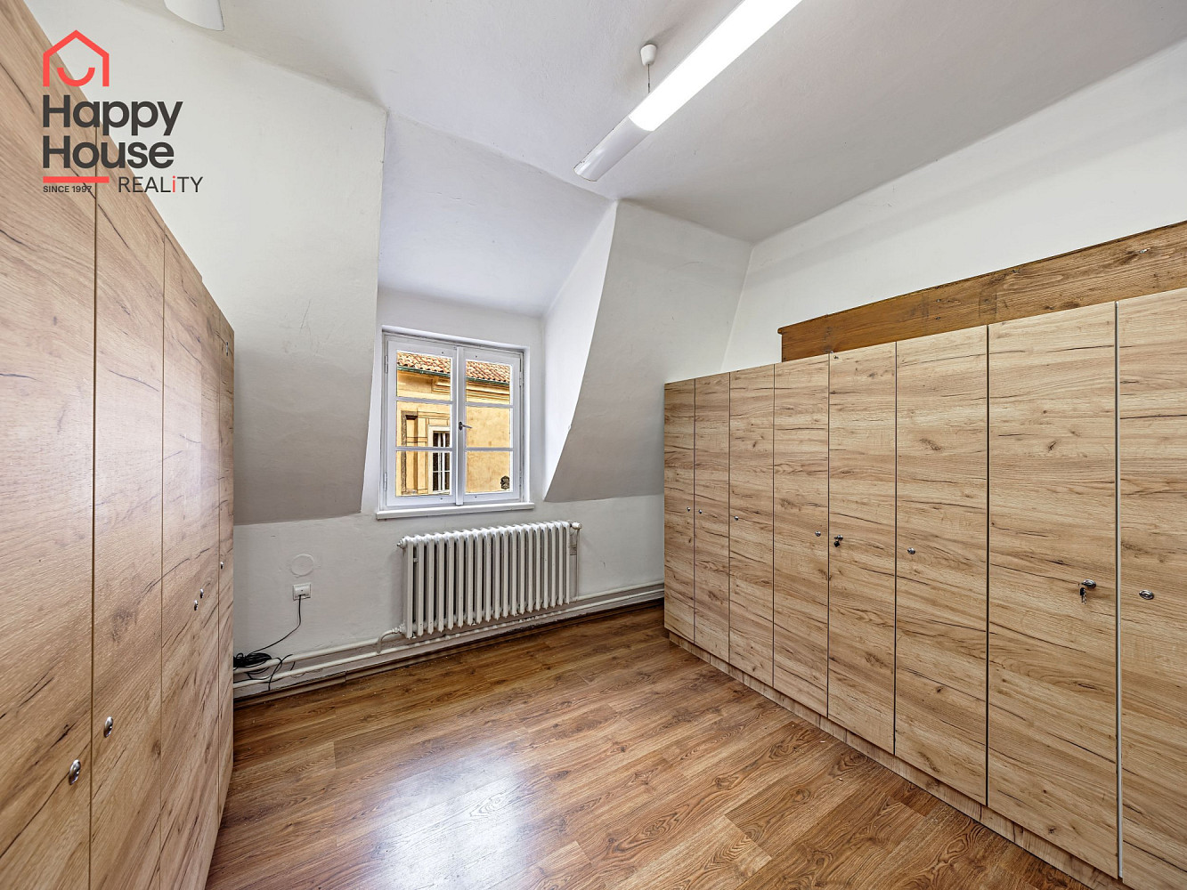 Pronájem kanceláře 32 m² – fotografie 3
