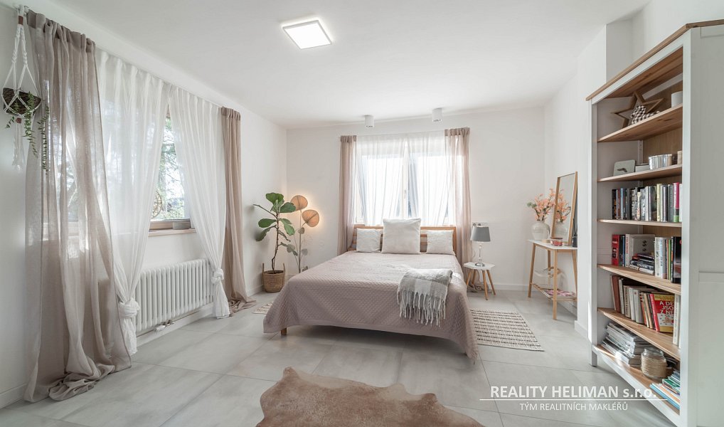 Prodej domu 260 m² s pozemkem 5 558 m², Košice – náhled fotky 20