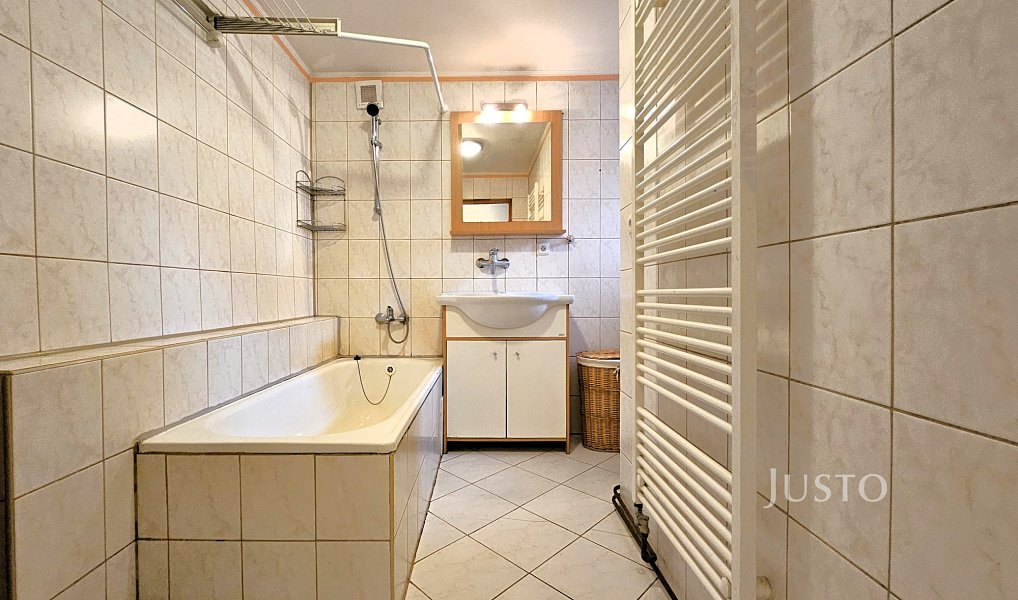 Prodej domu 143 m² s pozemkem 426 m², Oslov – náhled fotky 16