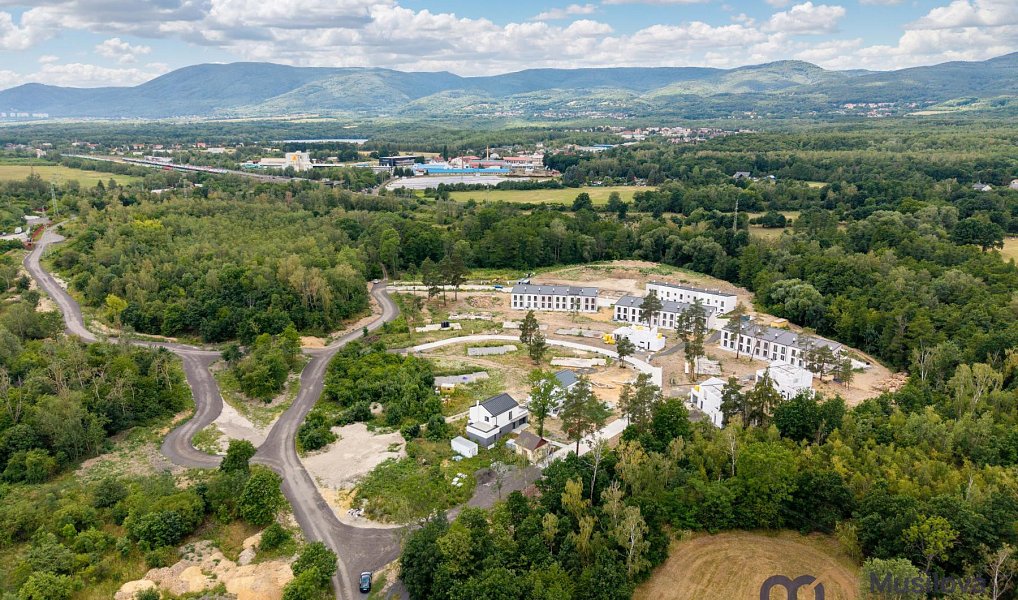 Prodej domu 92 m² s pozemkem 186 m², Újezdeček – náhled fotky 42