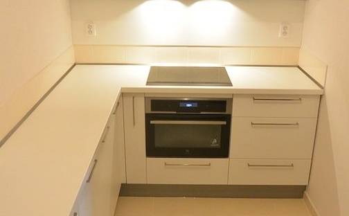 Prodej bytu 3+1 92 m², Kubelíkova, Praha 3 - Žižkov