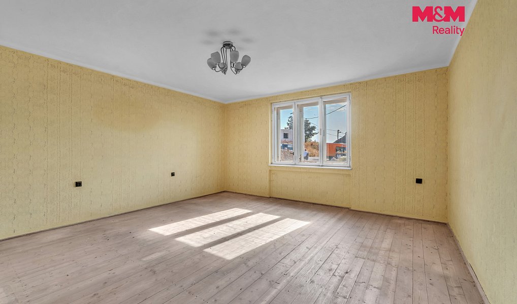 Prodej domu 156 m² s pozemkem 2 031 m², Mikulovice – náhled fotky 3