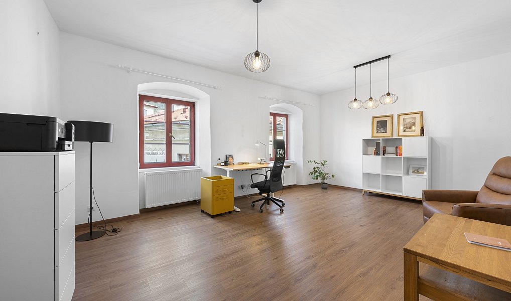 Prodej domu (jiného typu) 600 m² s pozemkem 275 m², Vimperk – náhled fotky 20