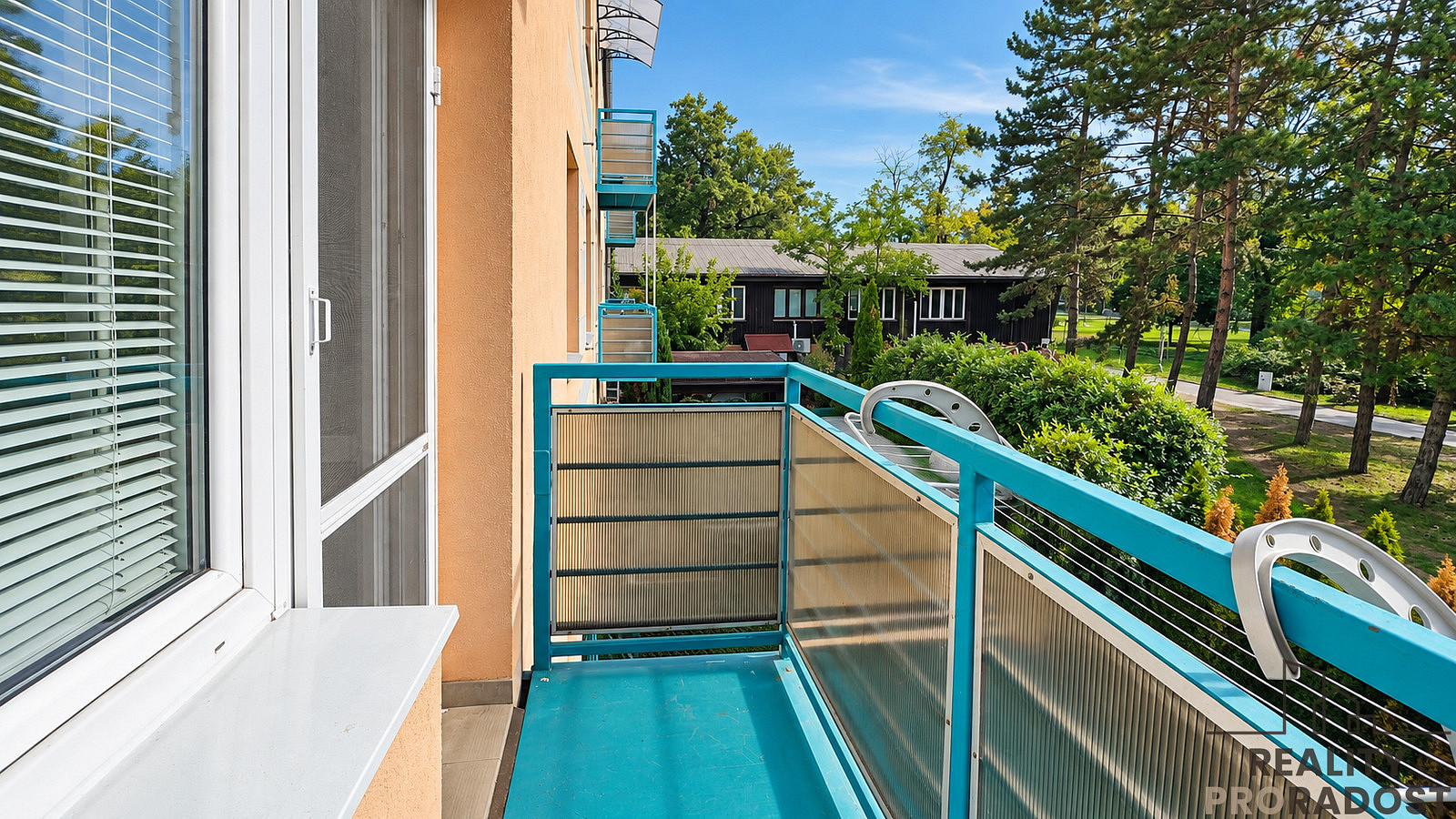 Pronájem bytu 2+kk 55 m² – fotografie 4