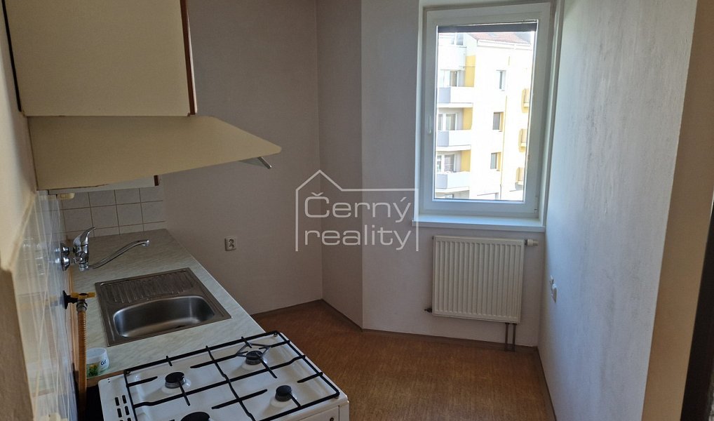 Pronájem bytu 2+1 61 m², Sezemice – náhled fotky 3