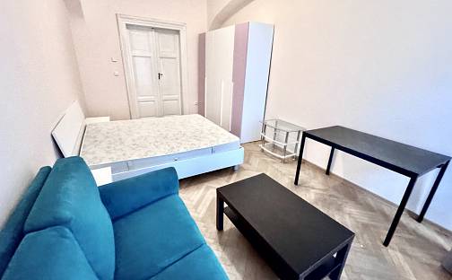 Pronájem bytu 2+kk 32 m², Plzeňská, Praha 5 - Smíchov