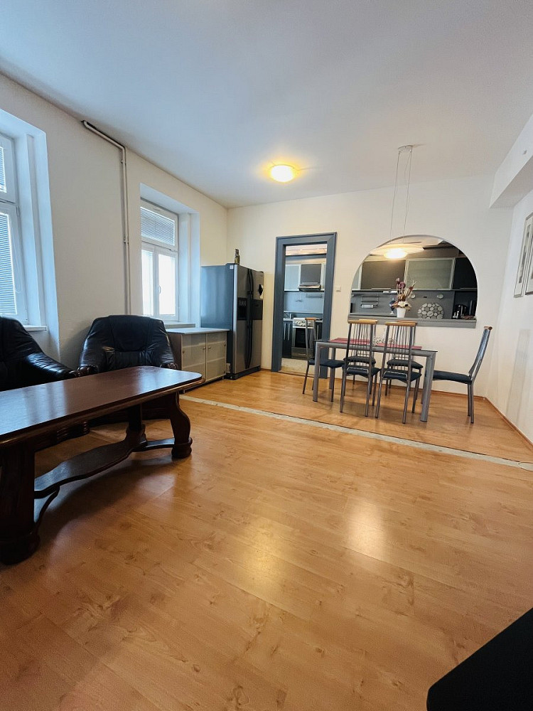 Pronájem bytu 3+1 86 m² – fotografie 5
