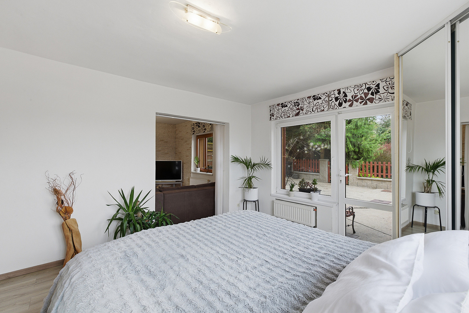 Prodej domu 201 m² s pozemkem 360 m² – pohled 3