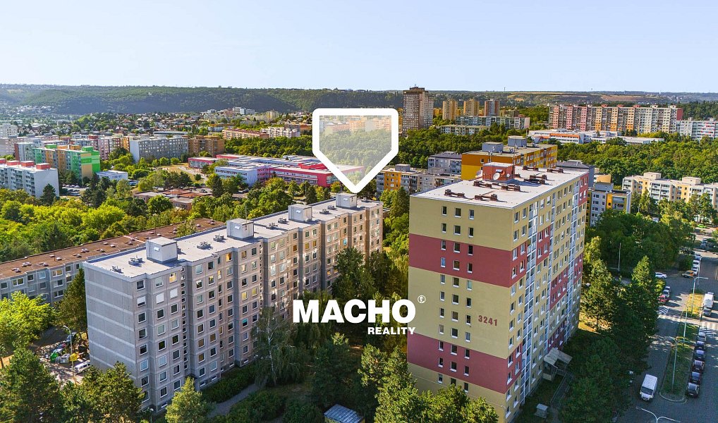 Prodej bytu 3+1 77 m², Praha – náhled fotky 27