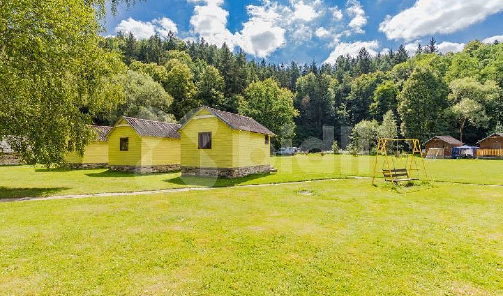 Prodej ubytovacího objektu 440 m², Kájov – náhled fotky 29