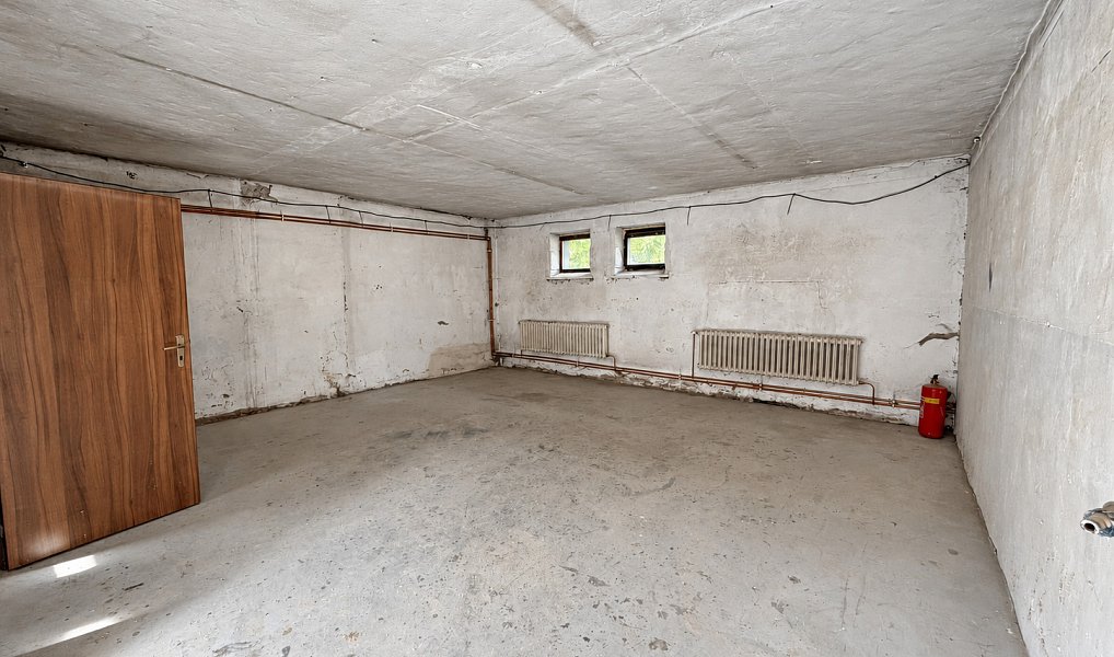 Pronájem výrobních prostor 230 m², Vsetín – náhled fotky 7